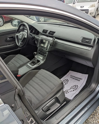 Volkswagen Passat cena 31800 przebieg: 279000, rok produkcji 2009 z Michałowo małe 106